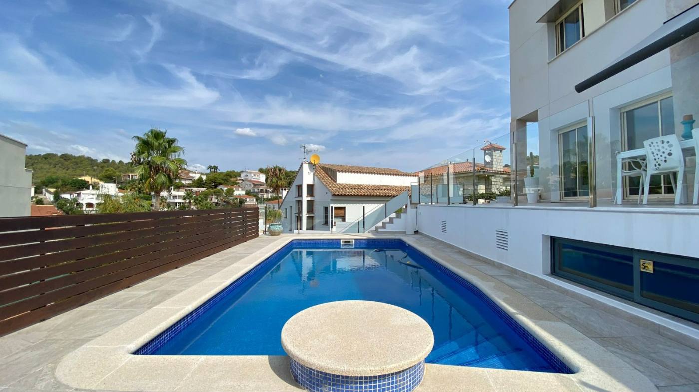 Detached house to rent, Quintmar, Sitges