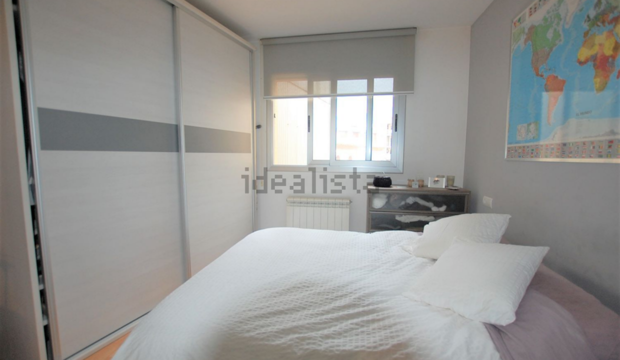 Screenshot 2022-11-07 at 13-02-30 Ático en venta en calle del Doctor Ferran s_n Centre Castelldefels — idealista