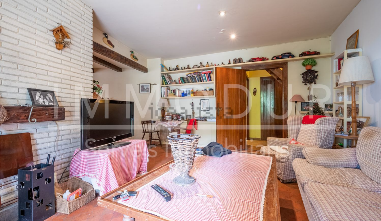 Screenshot 2022-11-07 at 13-08-24 Casa o chalet independiente en venta en paseo marina 12 s_n La Pineda Castelldefels — idealista