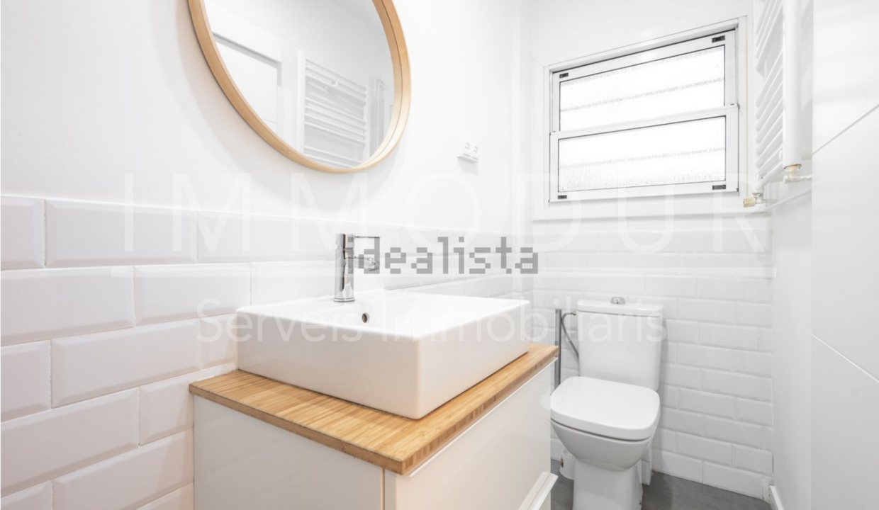 Screenshot 2022-11-07 at 13-15-49 Alquiler de Piso en avenida de la Pineda s_n Can Bou Castelldefels — idealista