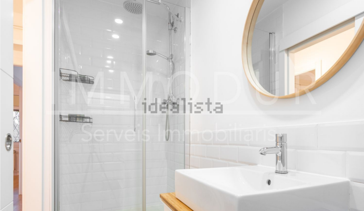 Screenshot 2022-11-07 at 13-15-53 Alquiler de Piso en avenida de la Pineda s_n Can Bou Castelldefels — idealista