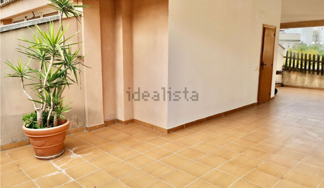 Screenshot 2022-11-07 at 13-21-12 Alquiler de Casa o chalet independiente en Eduard Maristany s_n Centro Pueblo Sant Pere de Ribes — idealista