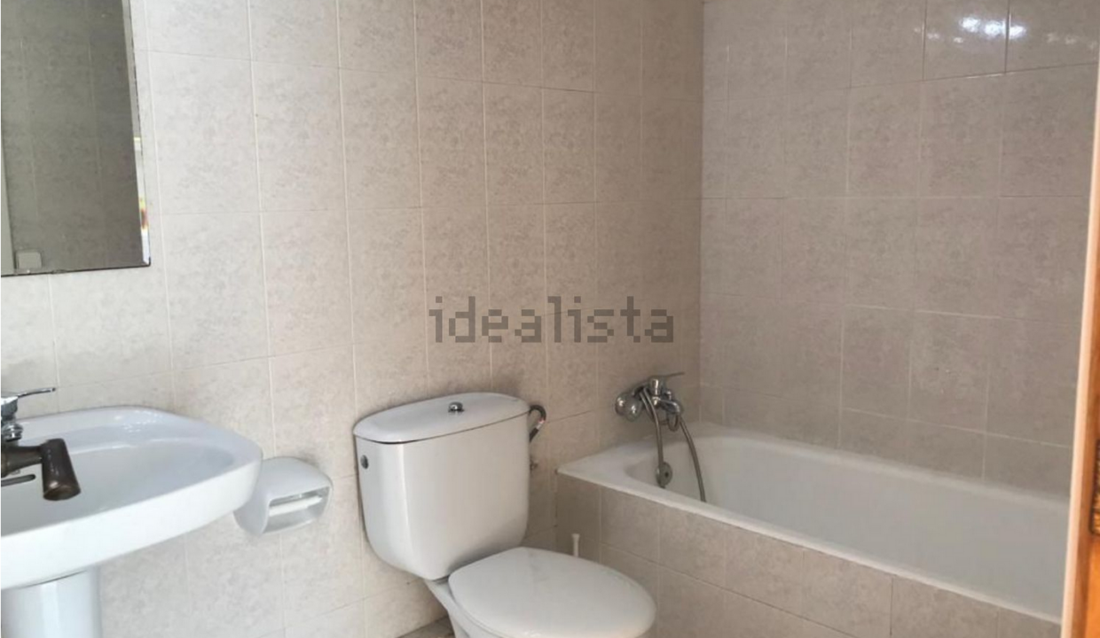 Screenshot 2022-11-07 at 13-21-50 Alquiler de Casa o chalet independiente en Eduard Maristany s_n Centro Pueblo Sant Pere de Ribes — idealista