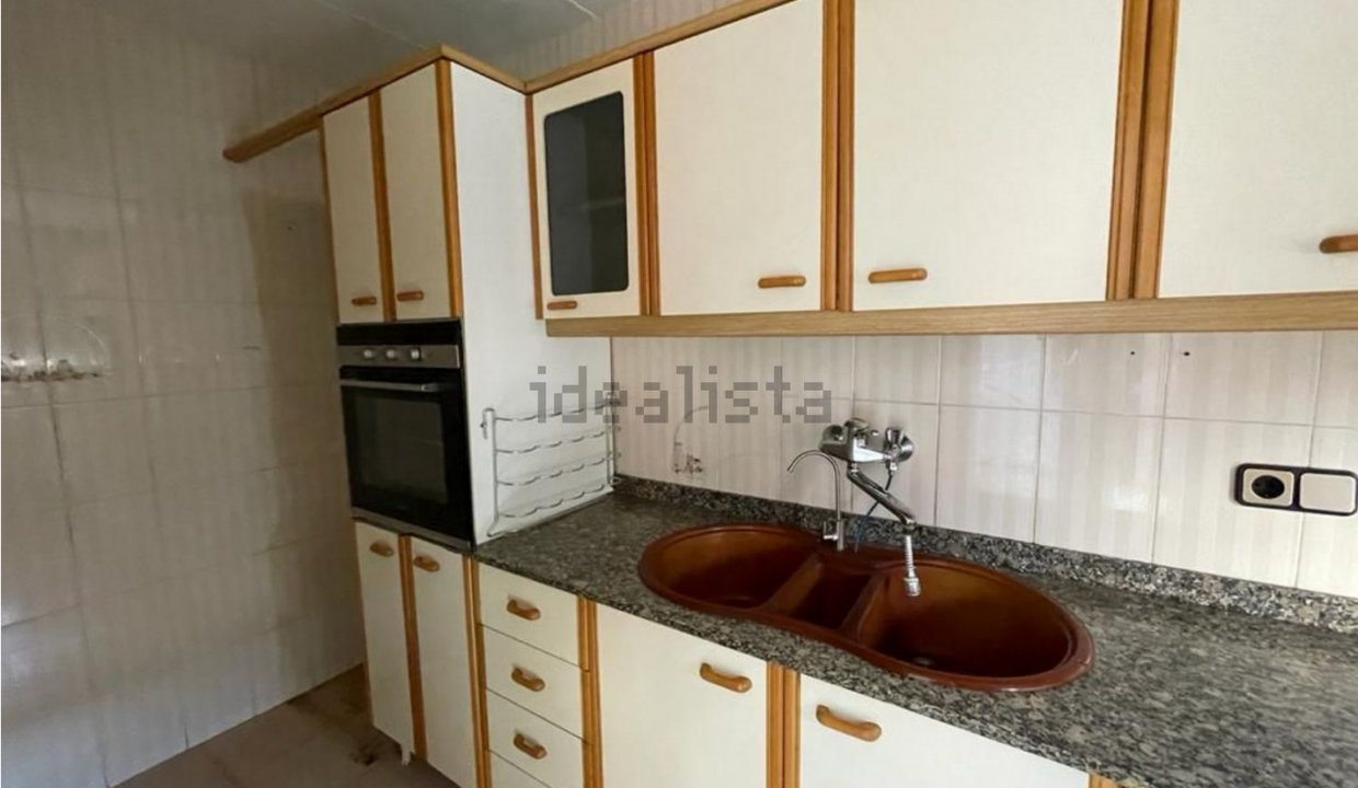 Screenshot 2022-11-07 at 13-23-43 Alquiler de Piso en calle de Fortià Casanovas s_n Centre Gavà — idealista